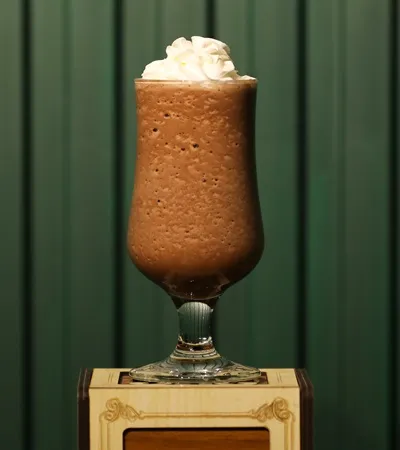 ÇİKOLATALI MİLKSHAKE